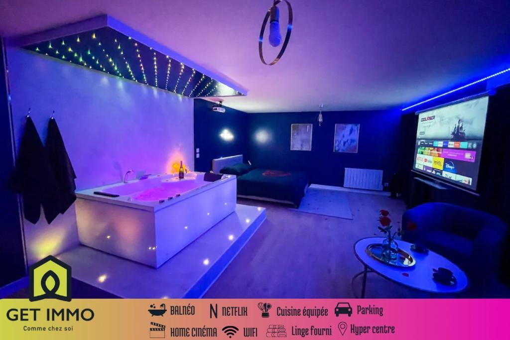 Spa sous les étoiles - Cinéma - Netflix - Parking - Gare Amiens Extérieur photo